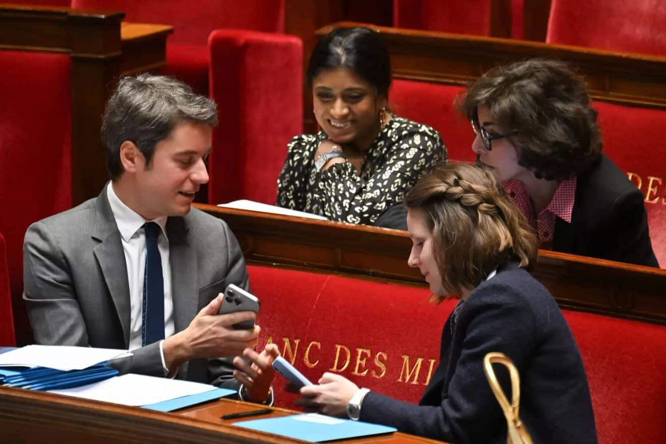 Gabriel Attal dissipé à l'Assemblée nationale