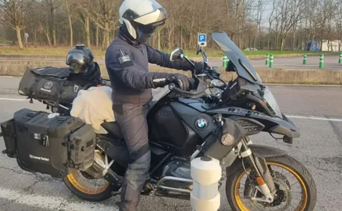 gendarmes contrôle moto motard actu