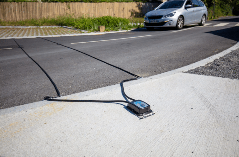 cable sur la route sécurité routière