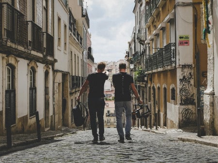 Blague du jour : Un homme croise son meilleur ami