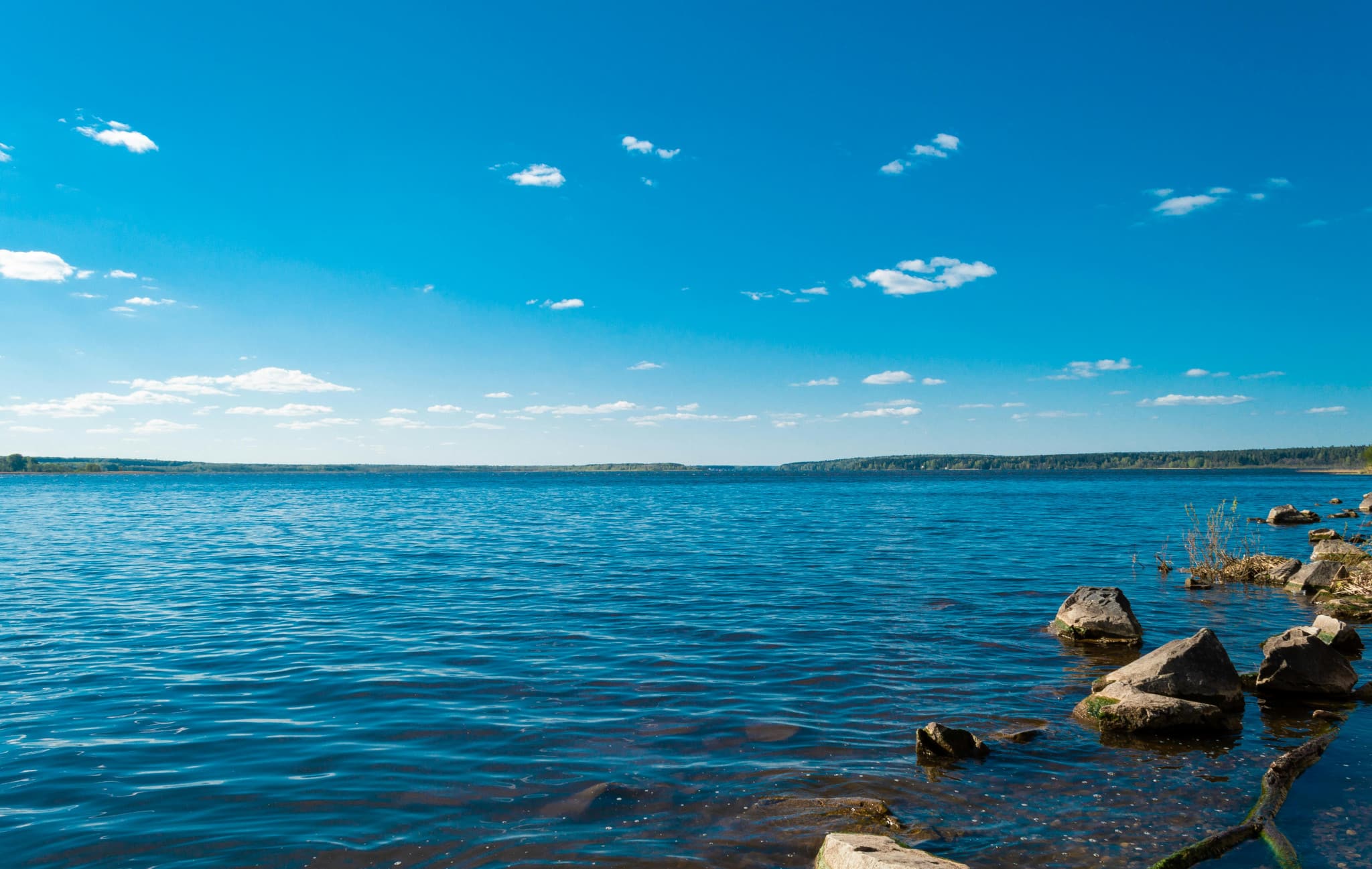 Deux corps repêchés dans un lac