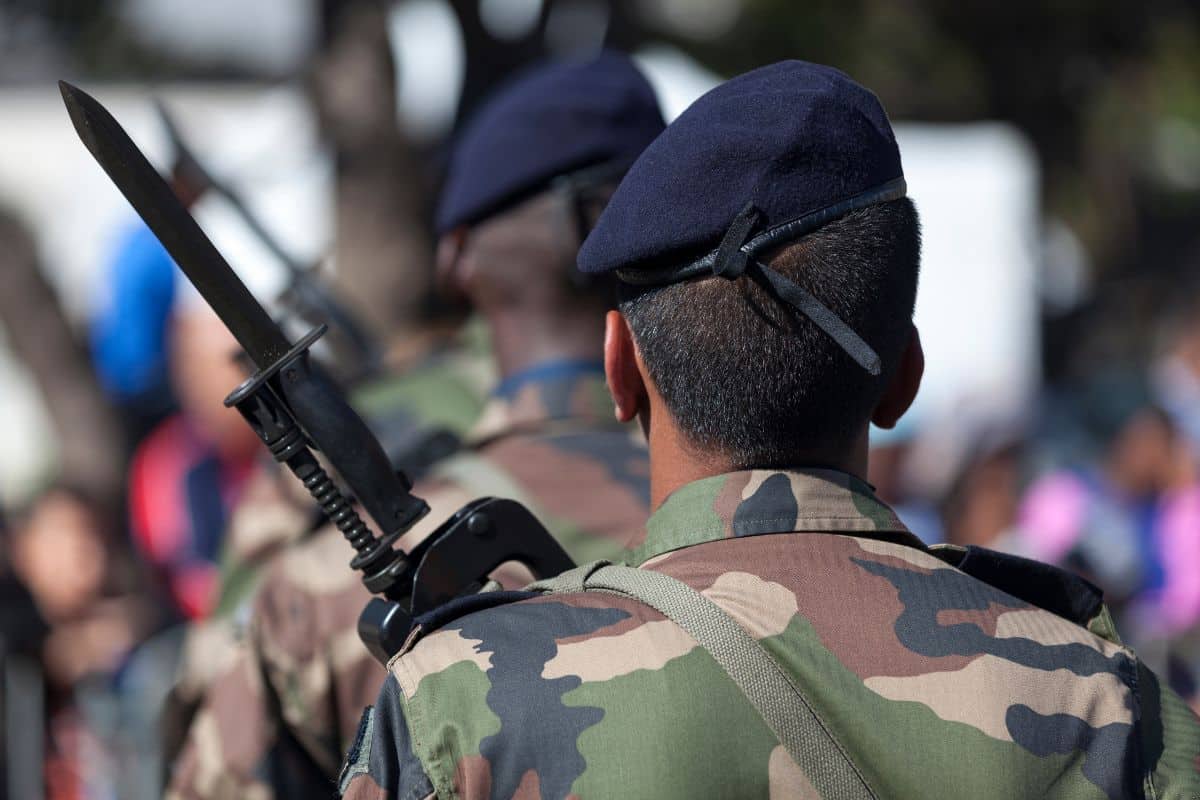 epargne francais armee militaire (1)