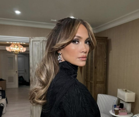 Jennifer Lopez