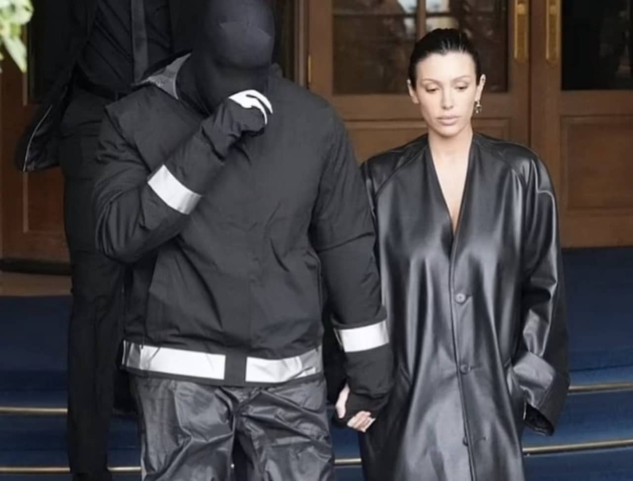 Kanye West en compagnie de sa compagne