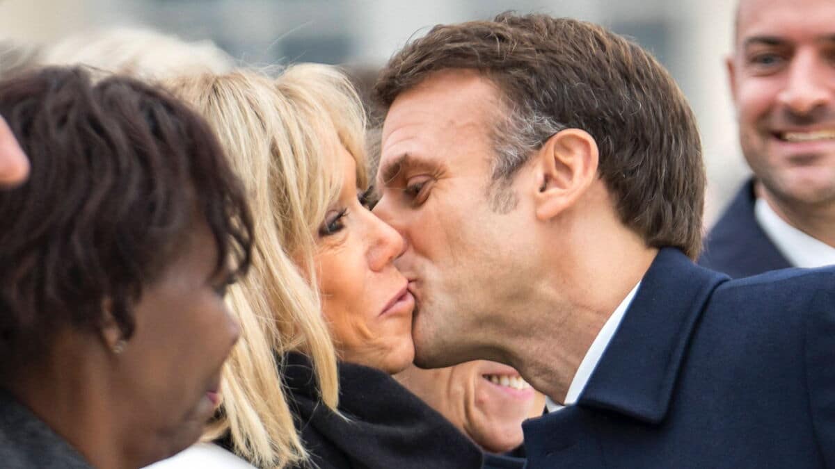 Brigitte et Emmanuel Macron : ces détails révélés sur leur intimité