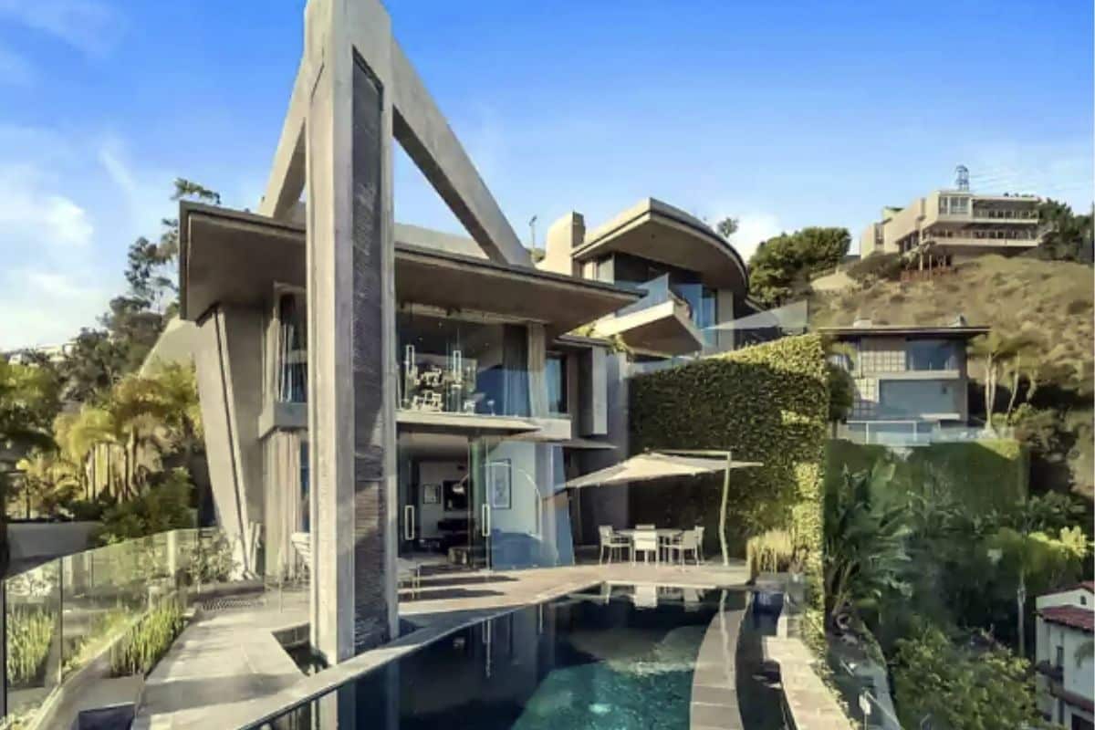 Cyril Hanouna découvrez son impressionnante villa de luxe à SaintTropez