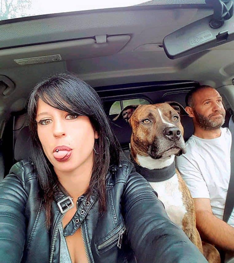 elisa pilarski tuee par son chieen curtis