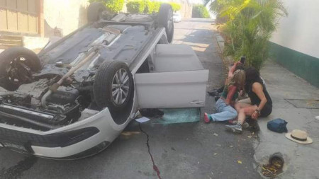 Elles provoquent un accident de voiture : leur réaction est impressionnante