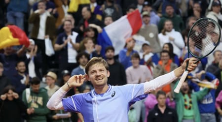 Image illustration des joueurs et des joueuses de tennis se plaignent de l'accueil des supporters pendant leur match.