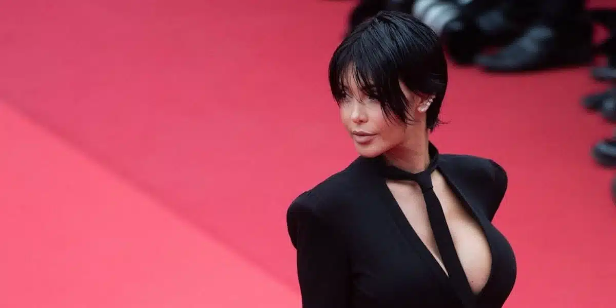nabilla cannes fermeture robe casse