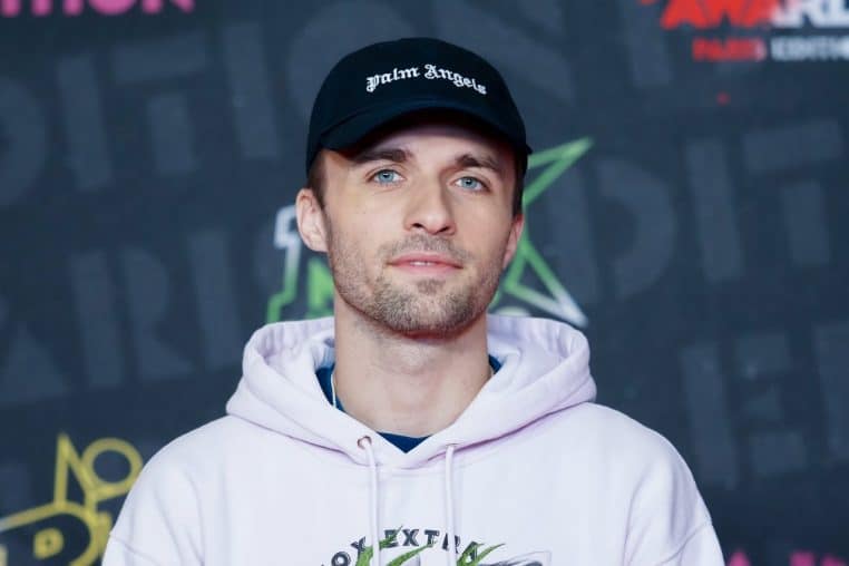 Lucas Hauchard, alias Squeezie, lors d'un event en 2023