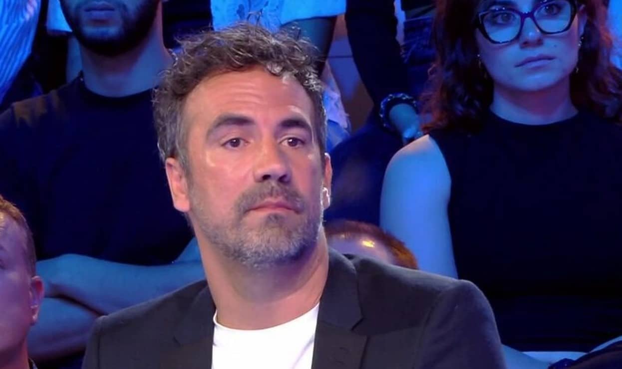 Alex Goude dépouillé aux alentours de gare de Lyon