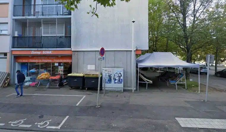attaque couteau metz cinq personne