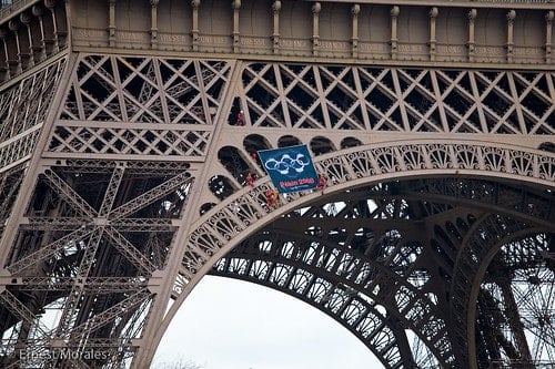 La flamme olympique à Paris