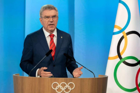 JO annules Thomas Bach (2)