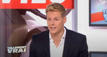 Matthieu Delormeau : au plus mal depuis qu’il a quitté TPMP, plus personne ne l’appelle