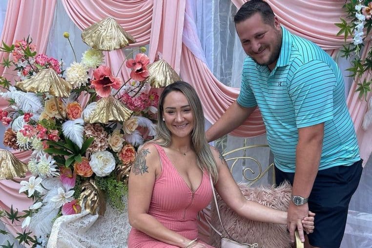 Il apprend le décès de sa compagne à son réveil