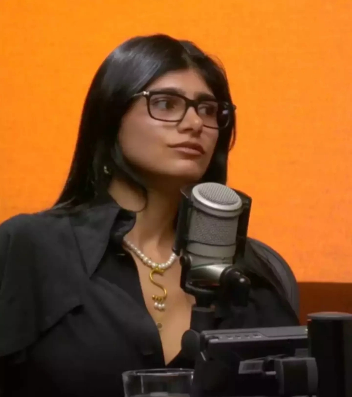 Mia Khalifa : L’ancienne star du X raconte son diagnostic sur l’autisme