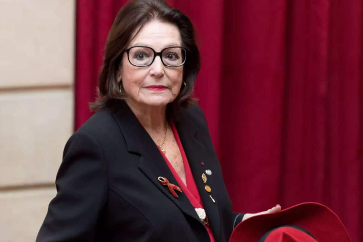 chanteuse Nana Mouskouri