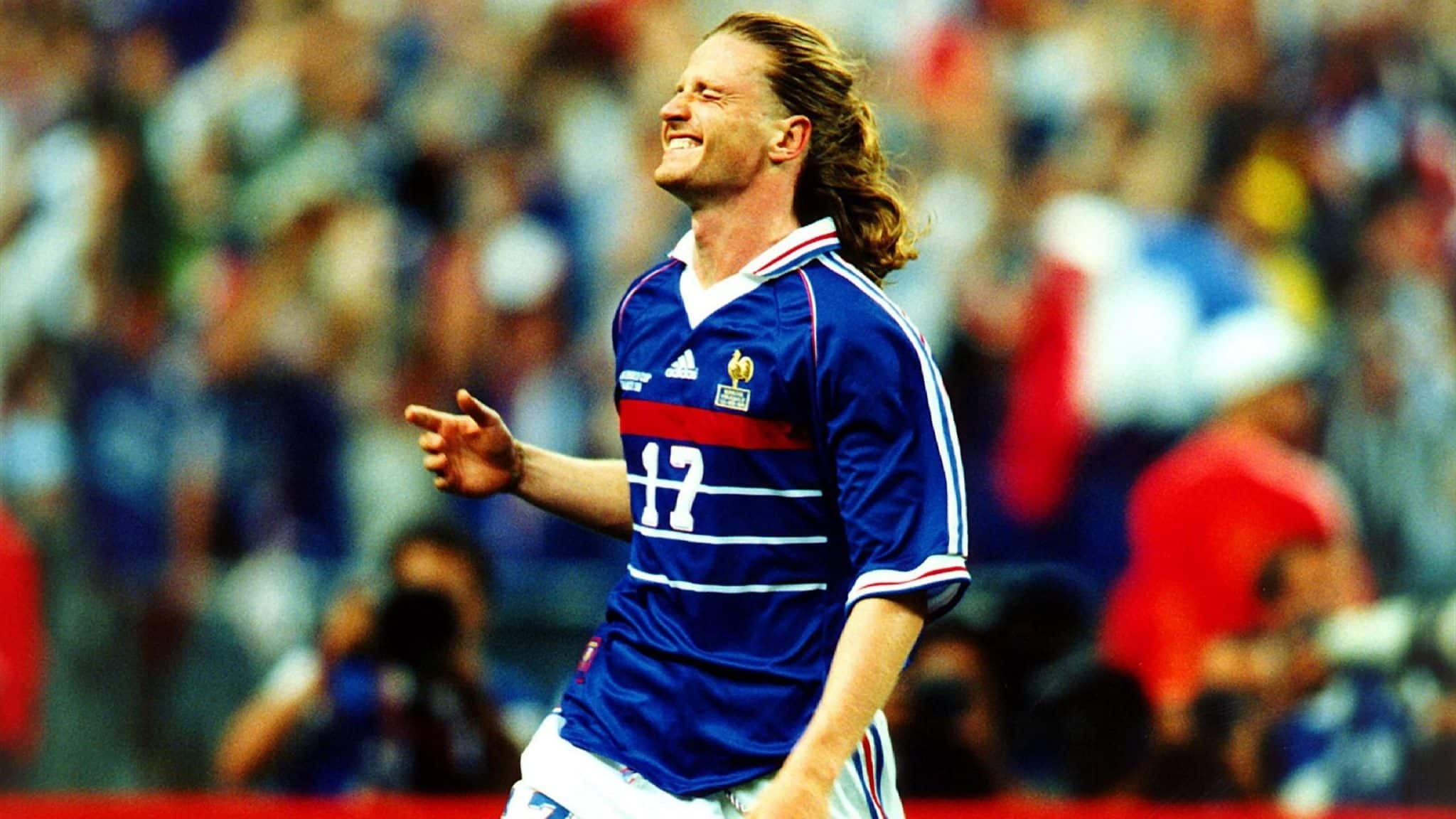 « Mon genou ne répondait plus » : la fin de carrière brutale d'Emmanuel Petit à 34 ans