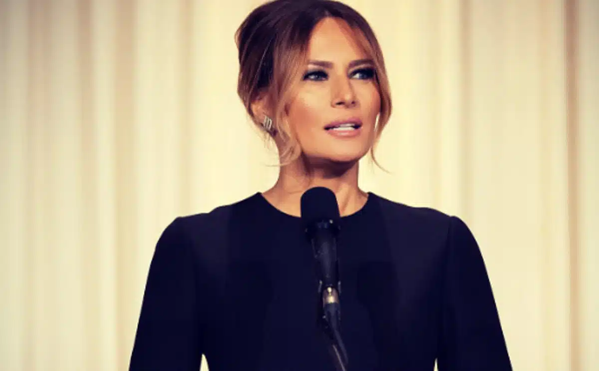 quel âge a melania trump