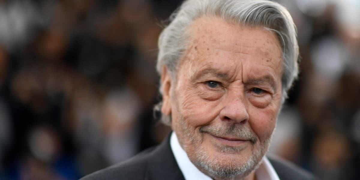 alain delon sort silence bisexualite pereee