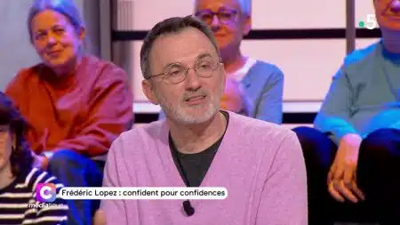 Frédéric Lopez, bientôt sourd ? Il tombe le masque !