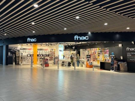 Fermeture de la Fnac des Champs-Élysées