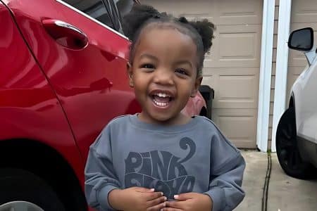 Il étrangle sa fillette de 2 ans pendant qu'il est en FaceTime