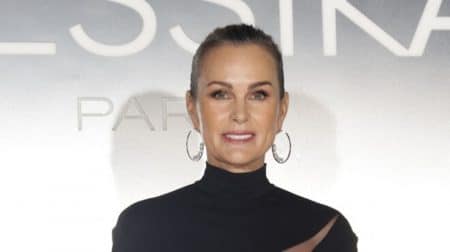 laeticia hallyday couple identité nouveau compagnonnn