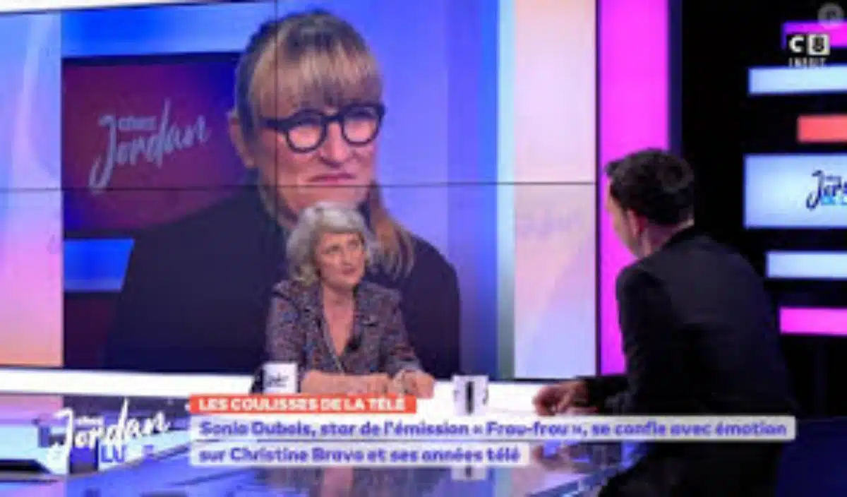 17 Christine Bravo clash sonia dubois