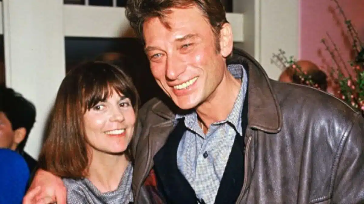 5 Laeticia Hallyday clash chantal goya