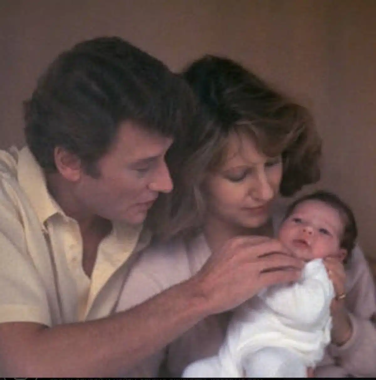 9 Joy Hallyday johnny love nathalie baye enfant laura