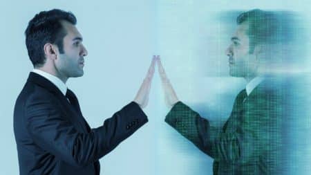 Homme reflet numerique