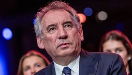 Réforme des retraites : François Bayrou évoque un référendum