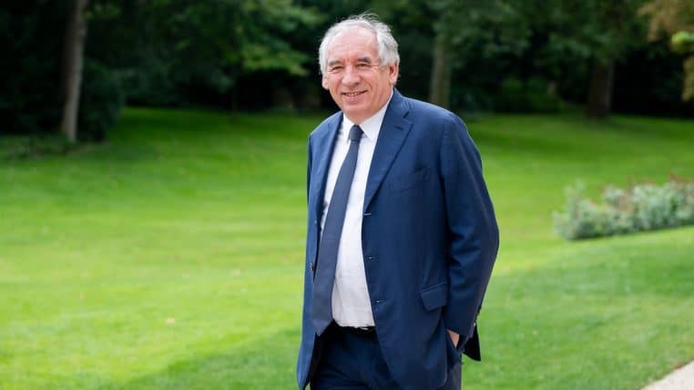 francois bayrou va degainer