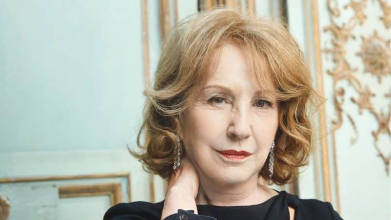 nathalie baye confidences relation laeticia hallydayy