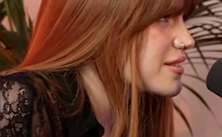 Carla TikTok homme politique