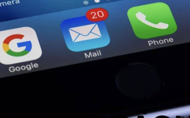 Gmail FBI arnaque informations