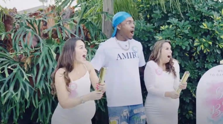 Homme mise en scene bebes