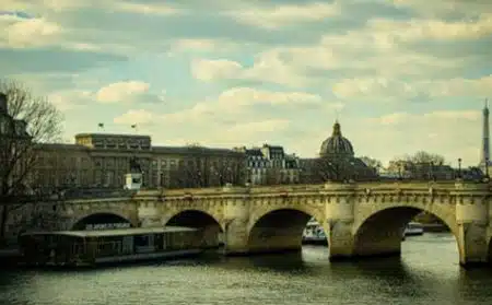 La Seine corps meurtre Paris mort actu