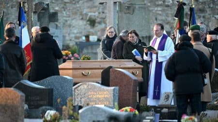 Le Pen Obseques