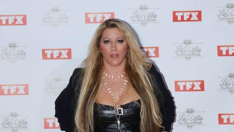 loana baiser mere instagram photo - copie