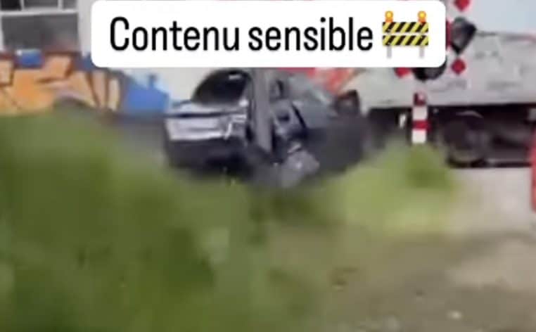 voiture accident train infos vidéo