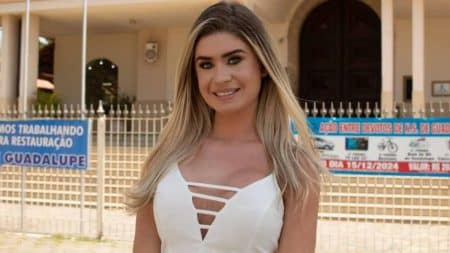 Une star d’OnlyFans mariée affirme être tombée « accidentellement