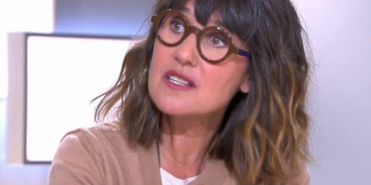 C à vous : Alexia Laroche-Joubert recadrée par Anne-Élisabeth Lemoine concernant Fort Boyard