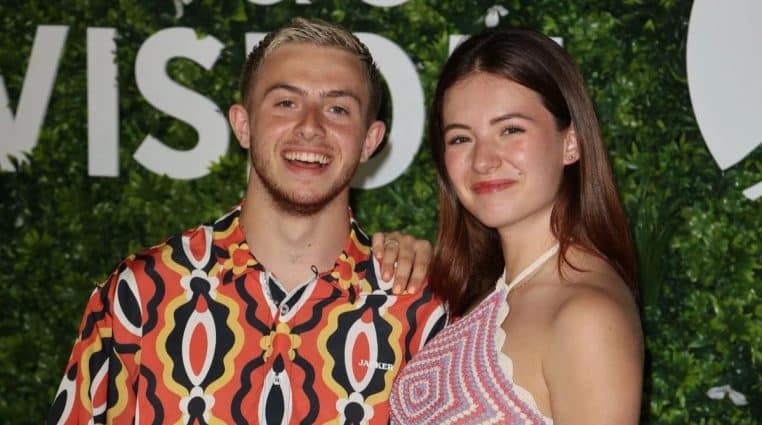 michou elsa bois tromperie affiche nouvelle copine - copie