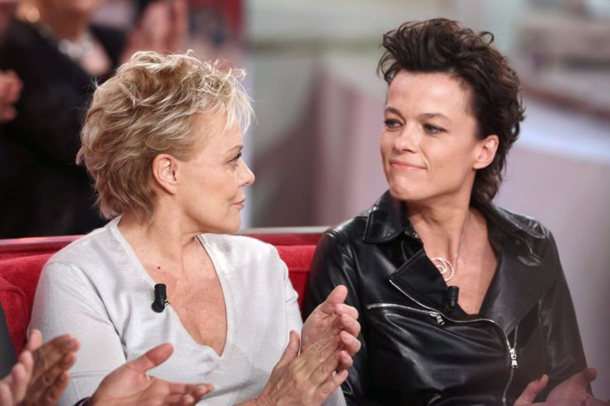 « J'ai longtemps hésité » : Anne Le Nen dévoile le projet secret qu'elle couvait avec Muriel Robin depuis des mois