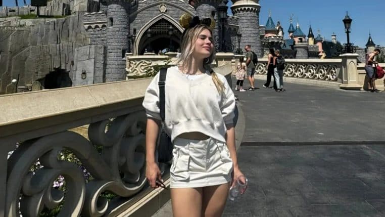 Athlete Luana Alonso Disneyland