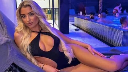 Femme Isabella Daggett Dubai
